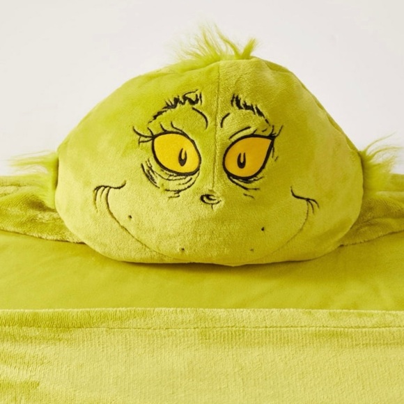 Dr. Seuss Grinch Hooded Throw - Picture 4 of 11